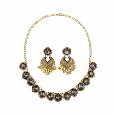 Imagem de Brincos Boho Conjunto de Joias para Mulheres Indiano Bollywood Bollywood Borla Pingente Jhumka Brinco Pingente Pingente de Cristal Corte Quadrado Gargantilha Colares Vintage Noiva Casamento Formal
