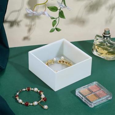 Imagem de PH PandaHall Vitrine de cubo branco, caixa de embalagem quadrada de acrílico, recipiente quadrado multiuso, organizador empilhável para escritório, mesa, artesanato 10 x 10 x 5 cm