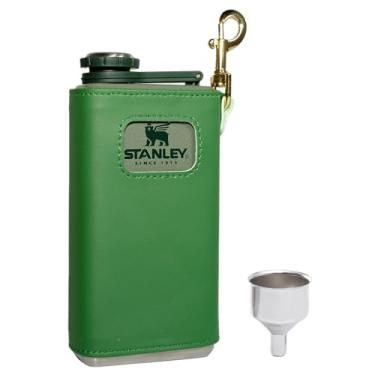 Imagem de Capa de couro Spirit Flask, para Stanley 226.8 g Legendary Classic Liquor and Spirit Flask, envoltório de couro de toque macio com funil - Frasco Spirit não incluído (verde)
