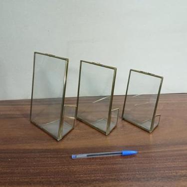 Imagem de Conjunto de 3 Porta-Retratos Exclusivos de Latão e Vidro, Feitos à Mão, Tamanhos Variados