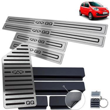 Imagem de Soleira Com Descanso Chery QQ 2015 A 2020 Preto Baixo Relevo