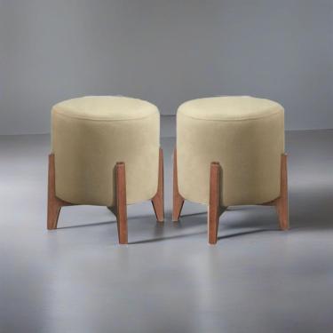 Imagem de Kit 2 Puff Decorativo Para Sala Redondo Luxo Dallas Linho Bege