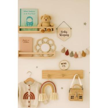 Imagem de Prateleira Infantil Kit com 2 Prateleiras Livro 1 Cabideiro Decoração 