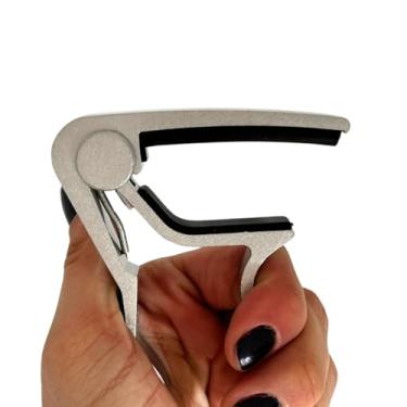 Imagem de Capotraste Premium Resistente à ferrugem Para Violão ou Guitarra - Cor: Prata