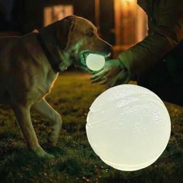 Imagem de Bolas de tênis que brilham no escuro para cães: 3 peças de bolas de treinamento de borracha antiderrapantes e iluminadas para exercícios noturnos ao ar livre - Brinquedos flutuantes interativos para