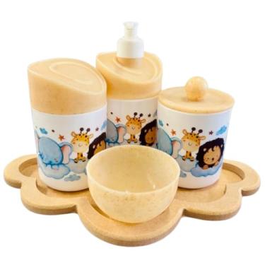 Imagem de Kit Higiene Bebê Safari Hora Do Sono C/bandeja MDF (Nuvem Crua/Madeira)