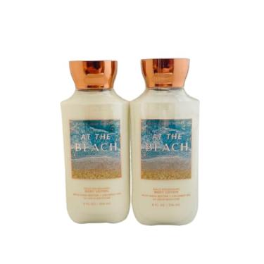 Imagem de Bath & Body Works Bath and Body Works At The Beach Conjuntos de loção super suave presente para mulheres 226,8 g -2 pacotes (na praia) 16 Fl Oz