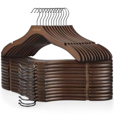 Imagem de TOPIA HANGER Cabides de madeira, pacote com 24, suéter de madeira premium, cabides sem batidas, gancho giratório 360° e entalhes cortados, cabides para suéter, moletom, camisas, jaqueta, vestido
