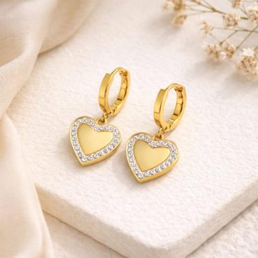 Imagem de Brinco Argolinha Dourada Coração Borda Cravejada Aço Inox