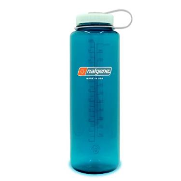 Imagem de Nalgene Garrafa de água Sustain Tritan livre de BPA feita com material derivado de 50% de resíduos de plástico (usando equilíbrio de massa certificado ISCC), 1,360 g, boca larga, truta