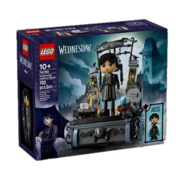Imagem de Lego Wandinha 76780 Figura de Wednesday Addams 702 Peças