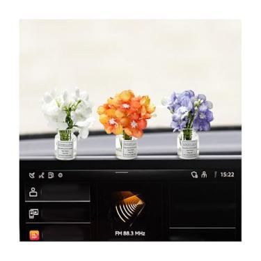 Imagem de NYTKL 3 peças de decoração de painel de flores para carro, vaso de hortênsia fofo e engraçado, enfeite de espelho retrovisor, mini hálito falso de bebê, margarida, charme, decoração de painel para