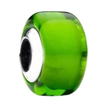 Imagem de Berloques De Prata Com Acabamento Verde Em Formato De Abacate, Besouro