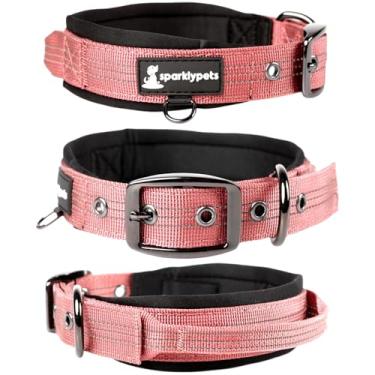 Imagem de SparklyPets Coleira de cachorro resistente com alça para cães de médio e grande porte – Coleira profissional com pontos reflexivos, alça macia e fivela niquelada (grande (45,72 cm ~ 55,88 cm), rosa)