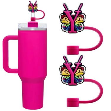 Imagem de Lindas capas de canudo com letra inicial para copos Stanley 20/30/1,134.0 g - tampas à prova de poeira de 10 mm/0,4 pol. - Protetor reutilizável para canudos de 9 a 10 mm, 2 peças