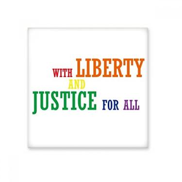 Imagem de LGBT Adesivo brilhante com a bandeira do arco-íris Liberdade e Justiça, pedra adornada de tijolos esmaltados