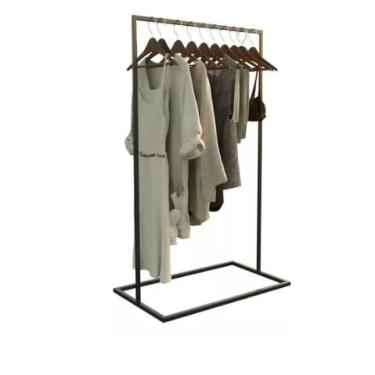 Imagem de Araras Industriais para Loja ou Closet – Conjunto Ideal para Organização e Exposição de Roupas(Arara Industrial)