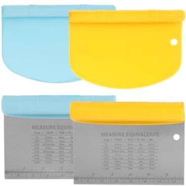 Imagem de HSHGZSR Raspador de massa de aço inoxidável azul e amarelo, 2 peças, com alça antiderrapante, raspador de alimentos, cortador de massa multiuso com régua de escala para assar pizza, bolo, massa de pão