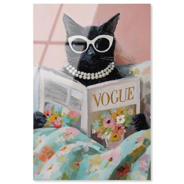 Imagem de Spring Magazine Feline II Impressão acrílica Pet Wall Decor por Art Remedy, Pronto para pendurar, 40 x 61 cm