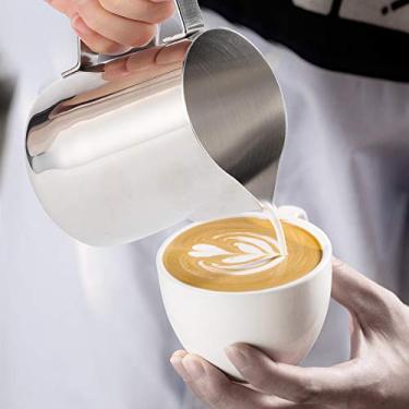 Imagem de Jarra para espumar leite de Dia dos Namorados Andraw para espumar, copo para latte de café, copo para fazer artes para máquinas espresso, espumadores de leite, latte Art Home Coffee Shop (600ml)