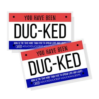 Imagem de Cartão You've Been Ducked | Pacote com 50 | Tamanho do cartão de visita Duck Duck Tag 8,9 x 5 cm | Design de placa de licença vermelha, branca e azul