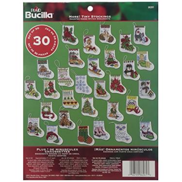 Imagem de Bucilla Kit de ornamentos de ponto cruz contado, 8,9 x 9,9 cm, 86261 meias pequenas (conjunto com 30)