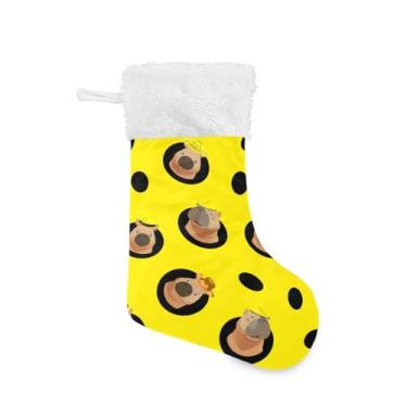 Imagem de Wassud Meia fofa de Natal com manguito branco capivaras com chapéus 45,7 cm grande para decoração de lareira de lareira pacote com 2