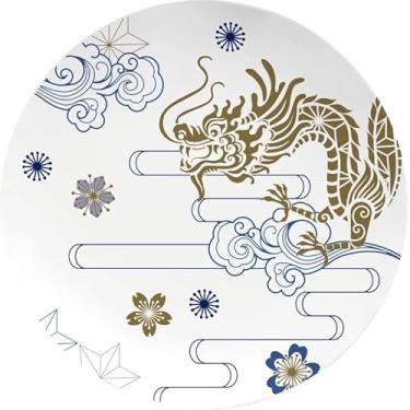 Imagem de Germer, Prato de sobremesa em porcelana, modelo Convexa, Pólen, Dragão, Ø 20,5 cm,Branco com detalhes em azul e dourado e desenho de Dragão