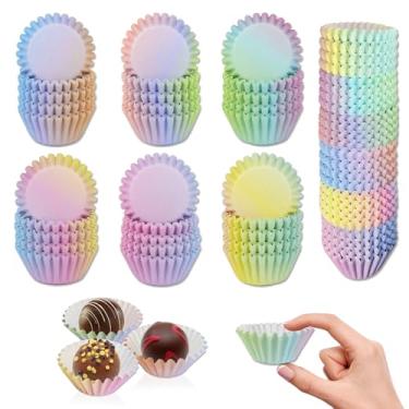 Imagem de ZCCLINN Mini forros de muffin de cupcake – 600 unidades de forros de cupcake de papel colorido gradiente para assar, copos pequenos de muffin, embalagens de doces, molde de bolo pequeno colorido,