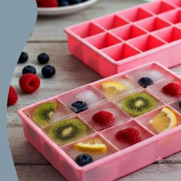 Imagem de Forma de gelo silicone com tampa 15 cubos grande bpa free para freezer