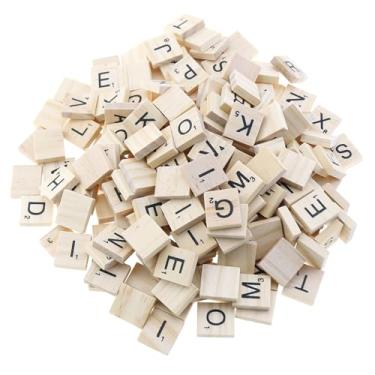 Imagem de MEETOOT 200PCS 20x18x5mm Wooden Scrabble Puzzle Blocks DIY Scrabble Tiles for Scrabble Game DIY English Scrabble Cube for Festive Decoration Wedding Name Tag Personalised Frame