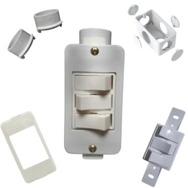 Imagem de Kit Interruptor Triplo Branco + Condulete Sobrepor 3/4pol PVC ANtichamas (Branco)