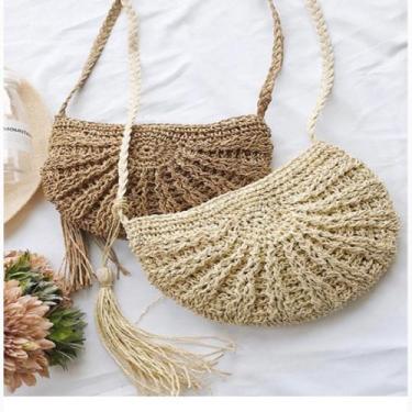 Imagem de Bolsa Meia Lua Crochê Estilo Feminino Delicada Charmosa Moda Praia Ele