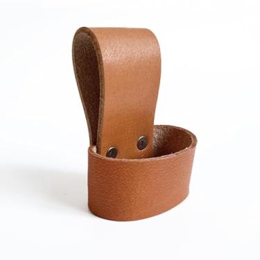 Imagem de YAFIYGI Coldre de martelo com alça de cinto de couro premium suporte de martelo para ferramentas de encaixe machado machado pequeno bombeiro manga martelo marrom suporte multiferramentas para cinto