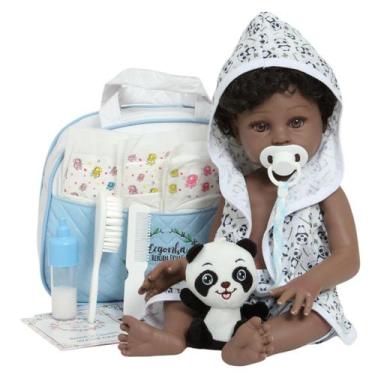 Imagem de Boneco Reborn Bebê Negro Enxoval Roupão Panda Bolsa Itens - Cegonha Re