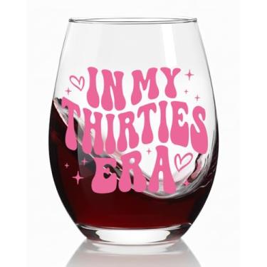 Imagem de Ymzkpoa Presentes de taça de vinho sem haste In My Thirties Era 30º aniversário para mulheres, irmãs, amigas, ela, melhor amiga, filha, lindas ideias de presentes de vinho, decorações de vidro de 30
