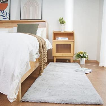 Imagem de Ghouse Tapete de pele de coelho sintética ultra macio, tapetes de área laváveis à máquina para quarto tapetes macios para sala de estar, tapete anti-queda de pele de carneiro cinza 5 x 1,8 m