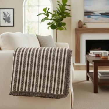 Imagem de Manta de Sofá e Colcha Bordada Desenhada em Algodão, 210 x 260 cm (Marrom e Bege Cru)