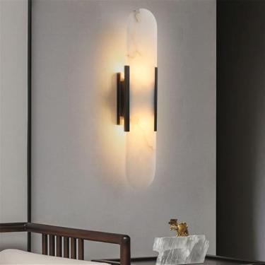 Imagem de Luminária de parede contemporânea em latão e mármore com LED, simplicidade e criatividade, ideal para sala de estar, quarto, escritório, hotel, villa e corredor (D A50CM)