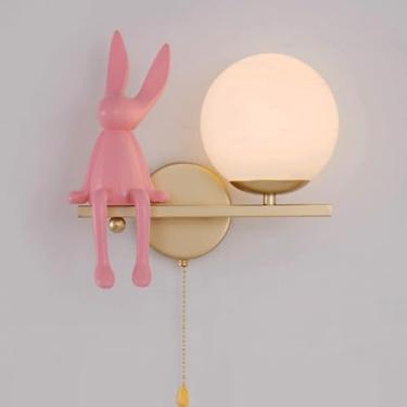 Imagem de Conjunto de 2 luminárias de parede LED RGB recarregáveis sem fio, com intensidade ajustável, controle remoto e temporizador. Luminária de parede de cristal, alimentada por bateria, da marca