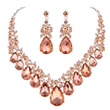 Imagem de Qlavoca Conjunto de brincos pendentes de colar com pingente de cristal em gota de cristal para fantasia feminina, One Size, Cristal, Cristal