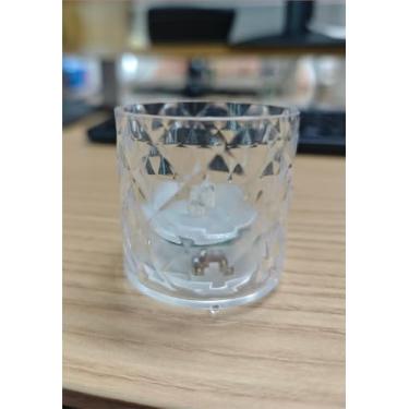 Imagem de Homemory Castiçais votivos de acrílico de 5 cm x 5 cm com temporizador automático LED sem chama, velas elétricas falsas alimentadas por bateria para centro de mesa de casamento, decoração de Natal