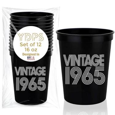 Imagem de Copos vintage 1965 60º aniversário 473 ml – Conjunto de 12 copos pretos de festa, decorações de aniversário para homens e mulheres, lembrancinhas de convidados, suprimentos para aniversário de 60 anos