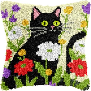 Imagem de QIONG MENG Kits de gancho de trava para adultos, kit de capa de travesseiro com padrão de flor de gato preto faça você mesmo, capa de almofada para artesanato à mão, crochê para decoração de sofá de