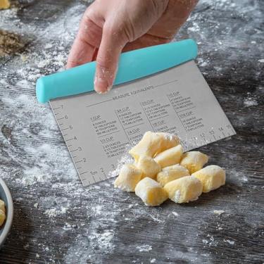 Imagem de Espátula para alimentos, raspador de massa de aço inoxidável – ferramenta de cozinha multiuso para assar, pastelaria, pão e muito mais - azul