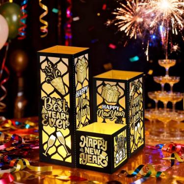 Imagem de VIHOSE 12 conjuntos de mesa de centro de mesa de feliz ano novo 2025 lanternas de ano novo com decorações de vela centros de mesa com glitter preto e dourado para decoração de festa de véspera de 2025