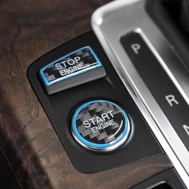 Imagem de BETTERHUMZ Acabamento da tampa do botão de partida do motor de carro compatível com Audi A6 C6 4F 2005 2006 2007 2008 2009 2010 2011 adesivo de decoração de botão de controle de fibra de carbono