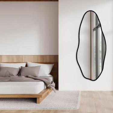 Imagem de Espelho Decorativo Orgânico Grande Modelo Pedra 70cm X 160cm de Parede