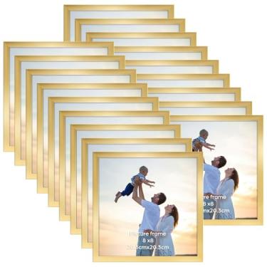 Imagem de Hoikwo Conjunto de 18 molduras de plástico dourado de 20 x 20 cm com capa de plástico, para fotos de família, obras de arte, peso leve, pacote de molduras 20 x 20 cm para pendurar na parede e mesa