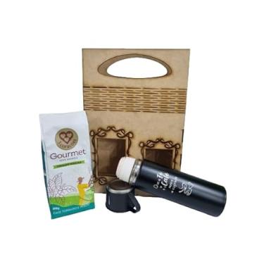Imagem de Maui Personalizados Kit Garrafa de Café Gourmet - Caneca Térmica 500 ml Preta, Preparador de Chocolate Quente, Chaleira, Caixa de Madeira com Frase Gravada a Laser